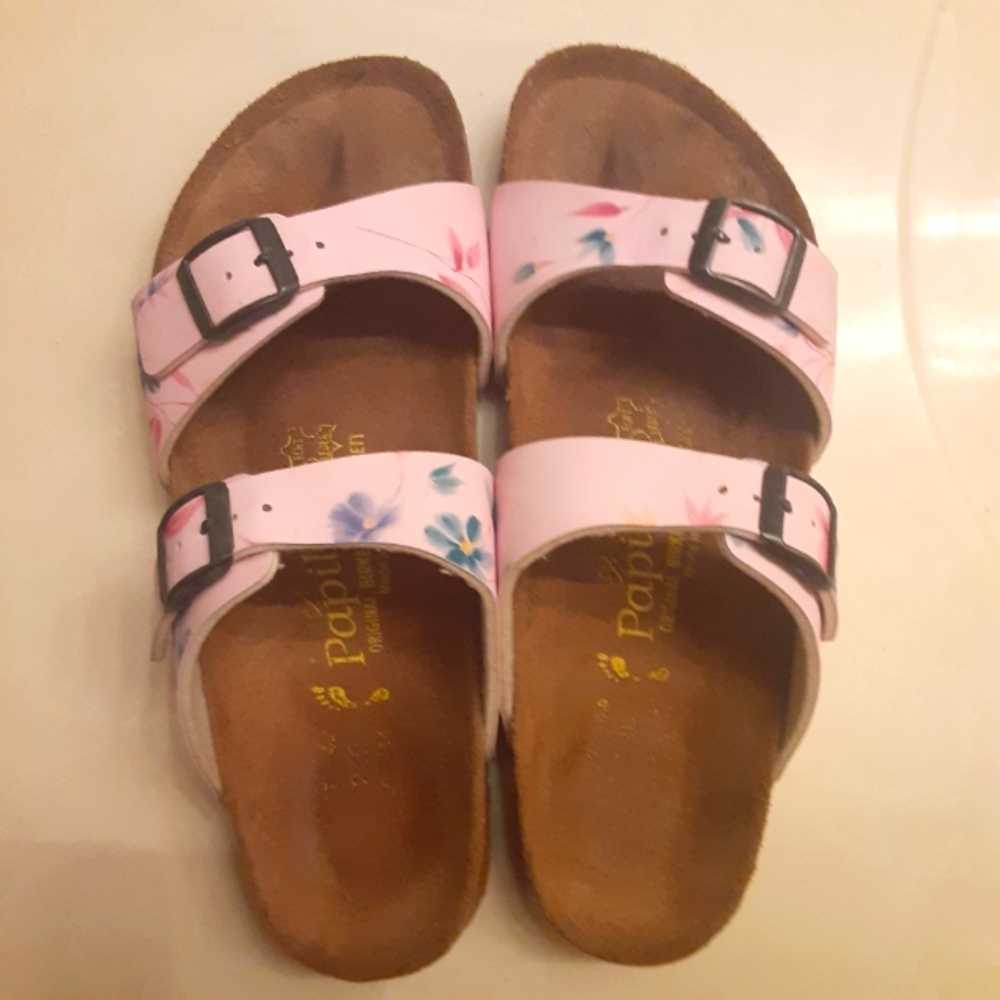 Papillo, Style, Sydney. Color, Pink Floral. American Size 8.
